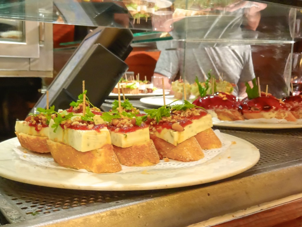 4 Days in Barcelona Day 3 // Take Me to Church MWL