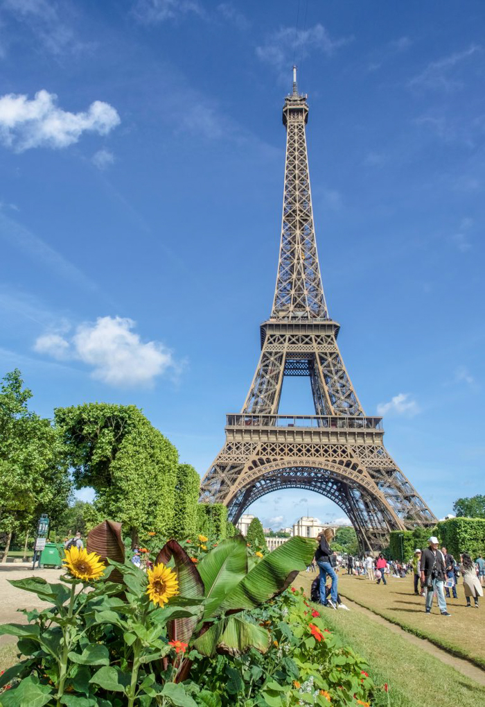 How to spend a perfect day in Paris in the summer - The Good Life France
