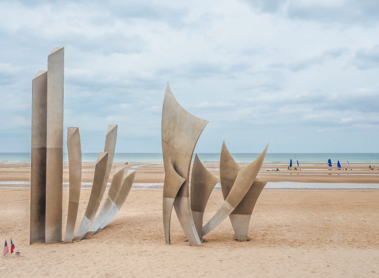 Best D-Day Sites in Normandy, France | WWII | WW2 | Caen Memorial Museum | Arromanches | Omaha Beach | Pointe du Hoc | Normandy American Cemetery | La Cambe German Cemetery | World War 2