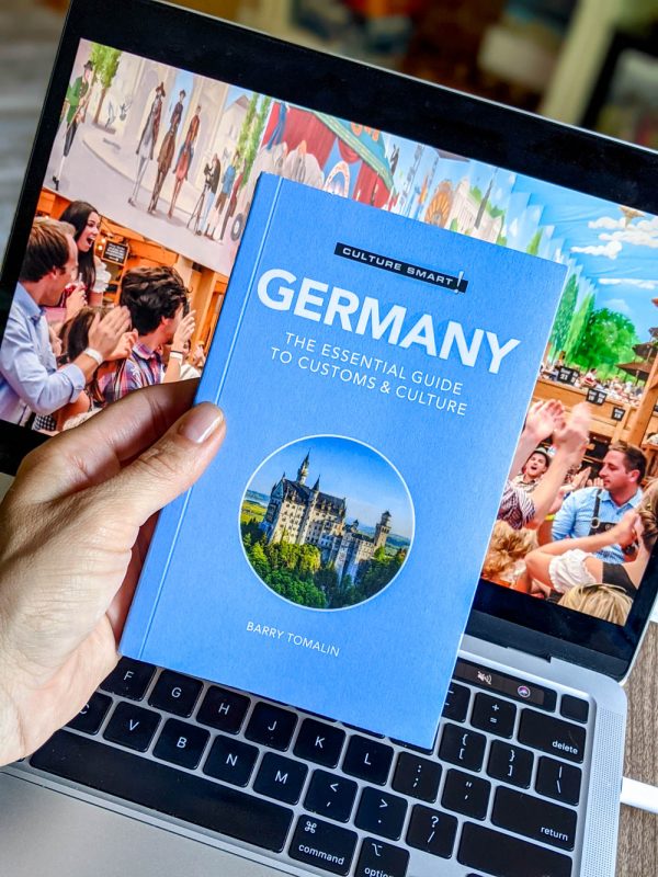 Culture Smart Guides Review: The Best Travel Guidebooks for Your Next Trip