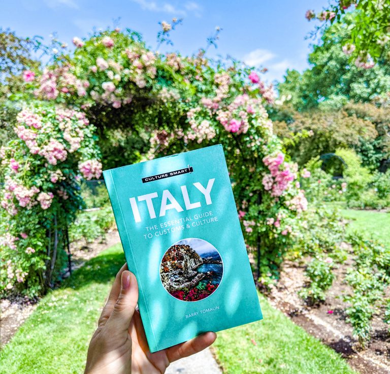 Culture Smart Guides Review: The Best Travel Guidebooks for Your Next Trip | Culture Smart! guidebooks, Culture Smart Italy