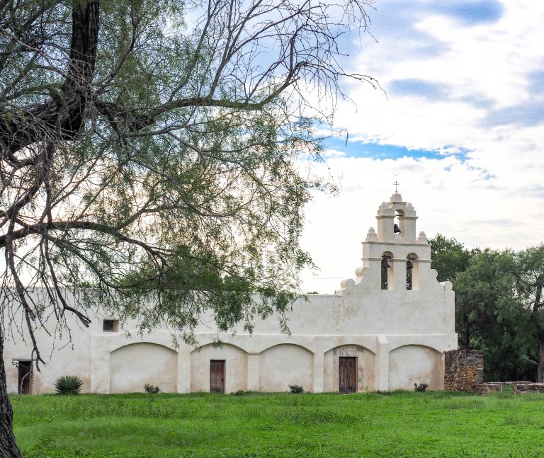 Historical sites in San Antonio, Texas | San Antonio Missions, historic hotels in san antonio, where to stay in san antonio