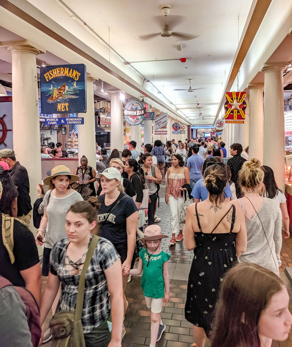 Boston bucket list and the best things to do in Boston: quincy market at faneuil hall