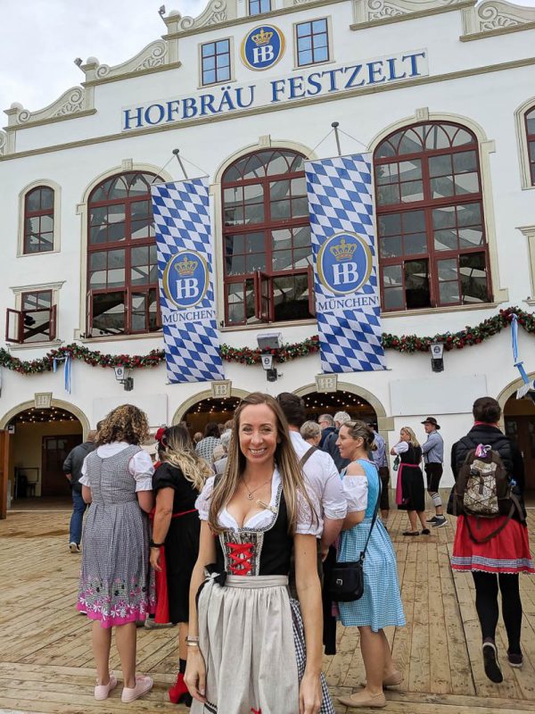 Where To Buy Lederhosen & Dirndls For Oktoberfest: In Munich & Online